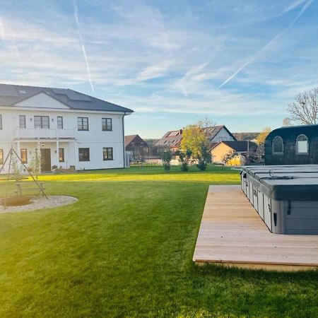 Tirolian Lodge North, Whirlpool, Sauna, Lagerfeuer Bundorf 외부 사진