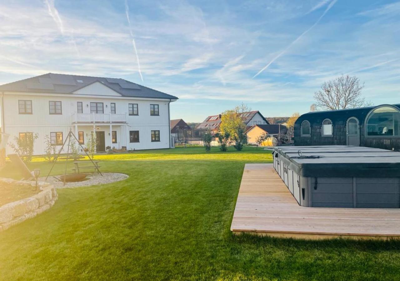 Tirolian Lodge North, Whirlpool, Sauna, Lagerfeuer Bundorf 외부 사진